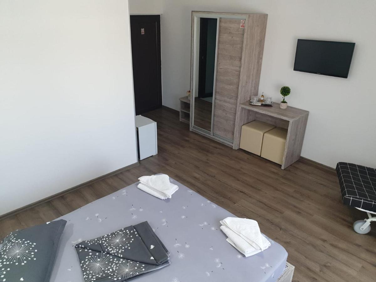 Vila Yna Năvodari Exterior foto